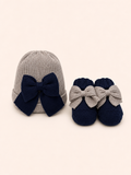 Set cappellino e scarpette
