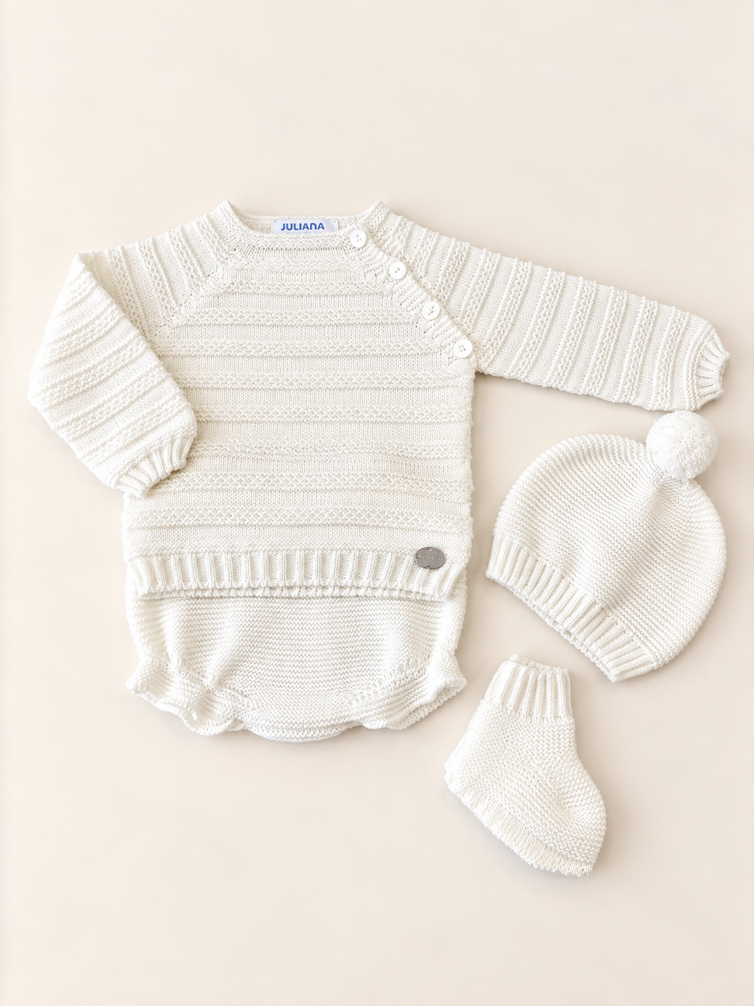 Set bianco con rilievo a righe