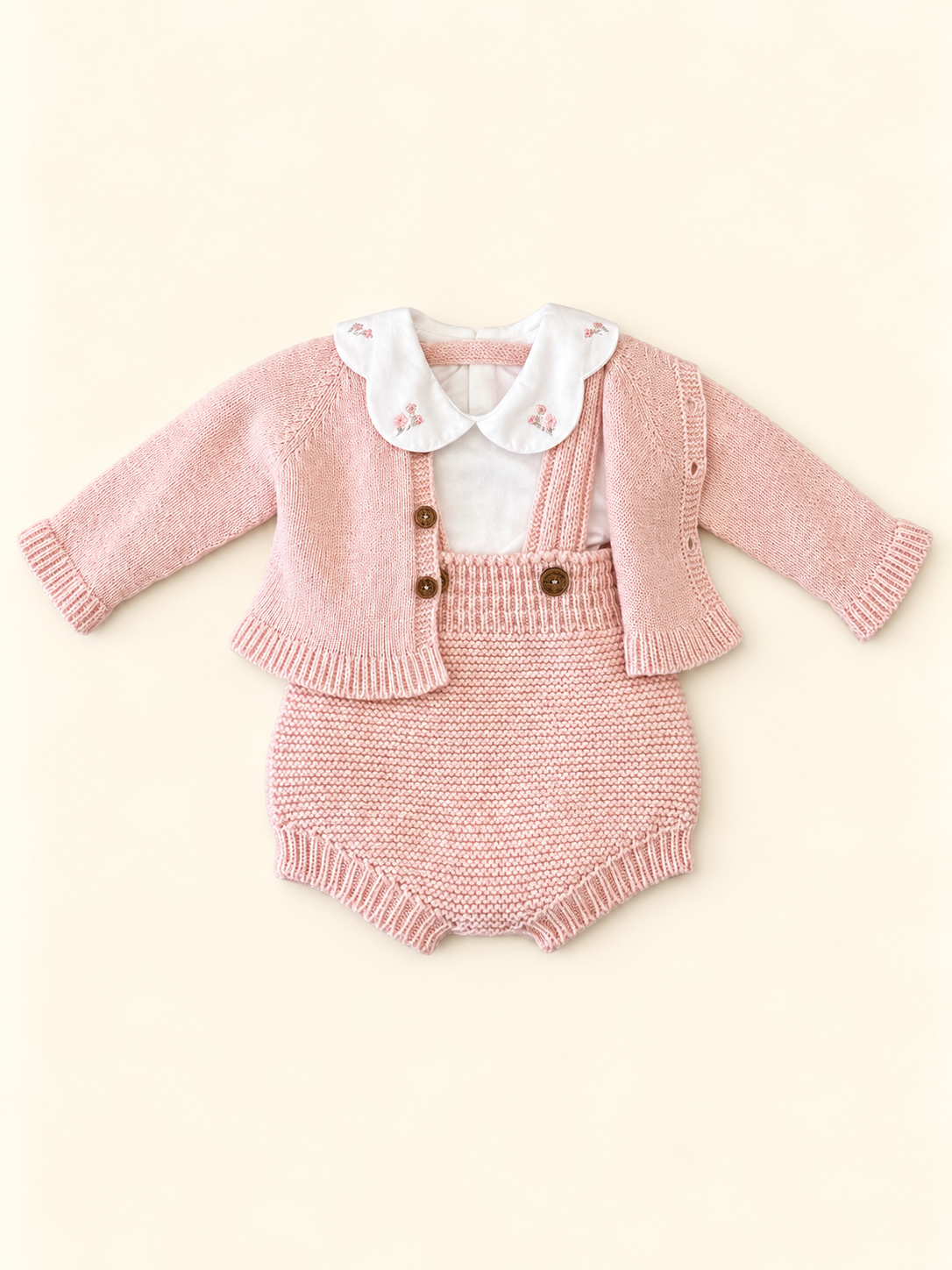 Salopette con body e cardigan