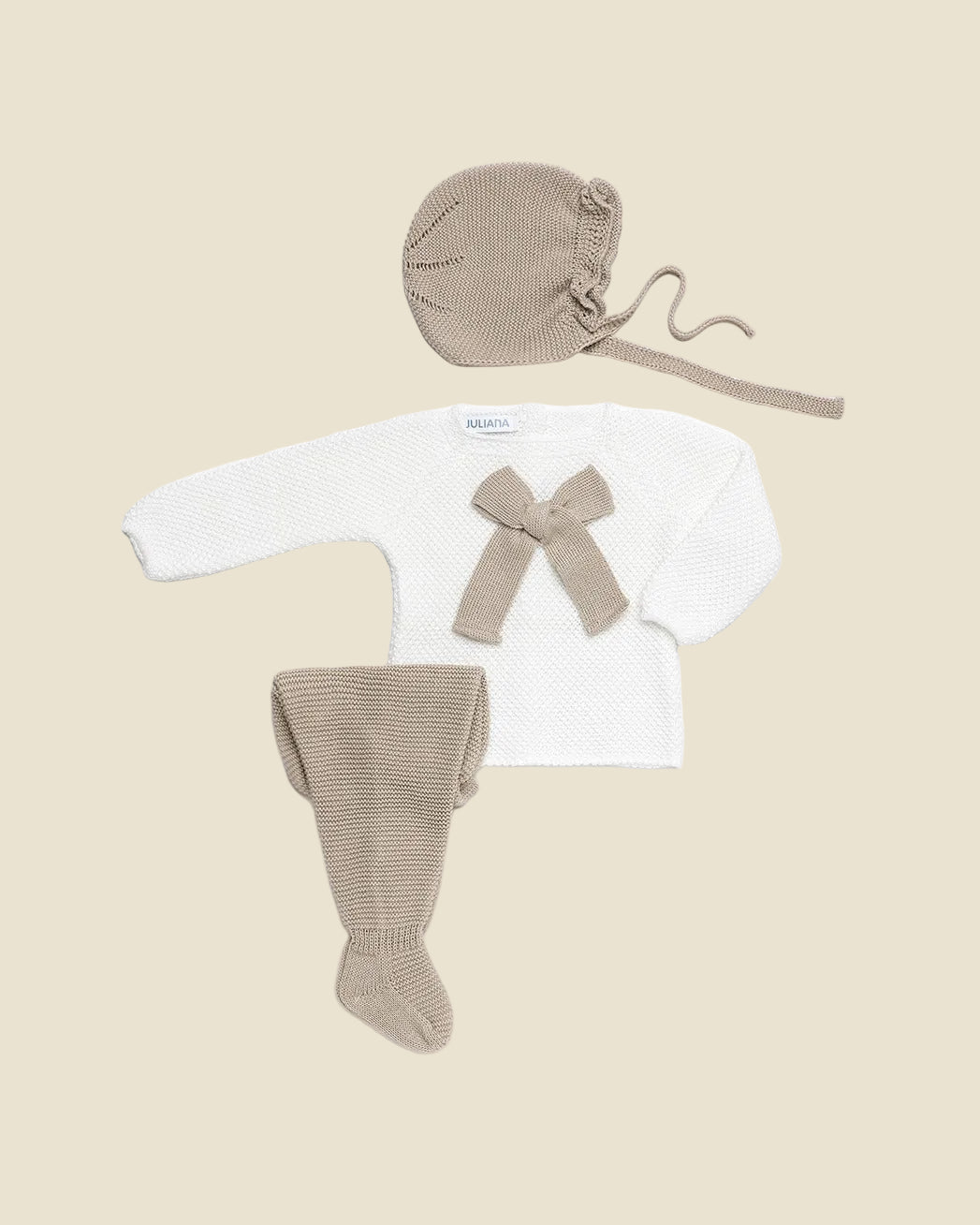 Completino bianco e beige